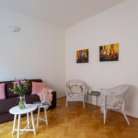 Homey Flat In Vinohrady By Prague Days المظهر الخارجي الصورة